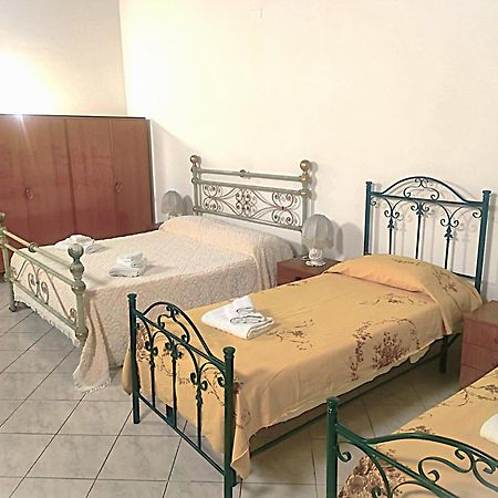 Palazzo Barone Muzio Apartment Палермо Екстериор снимка